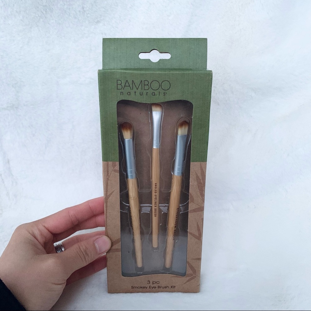 ✨ Free Gift with Purchase! ✨  3 pc Smokey Eye Makeup Brush Kit | Brand New